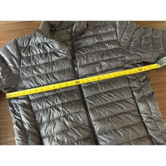 Uniqlo Down Nylon Lightweight Packable Puffer Jacket Mens XL Navy Blue Full Zip - Picture 6 of 7